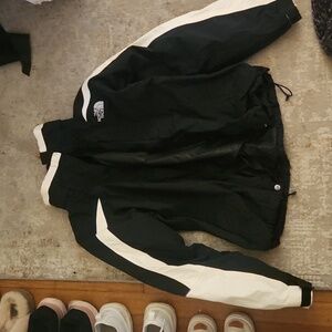 North face windbreaker
